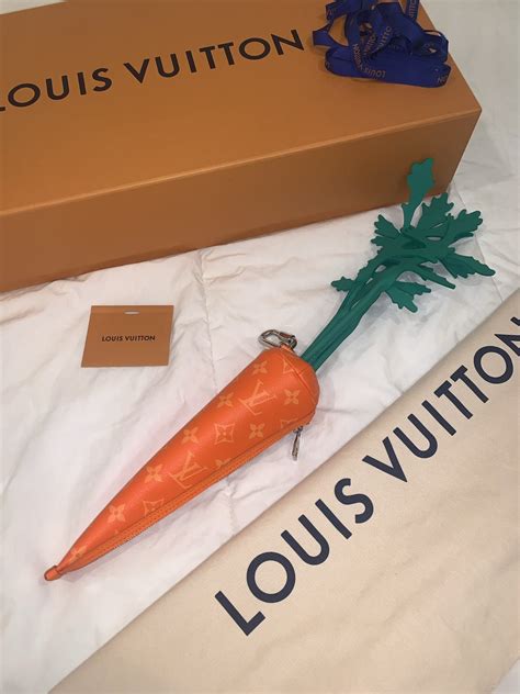 LOUIS VUITTON Monogram Carrot Pouch Orange.